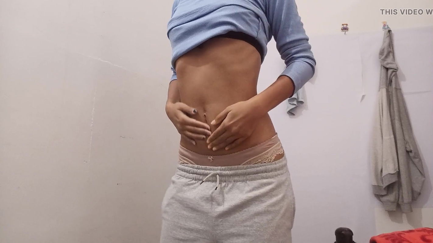 Nice indian girl mastrbate her holes