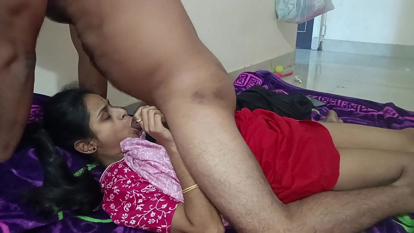 New Marrid Husbend and Wife Sex in Home