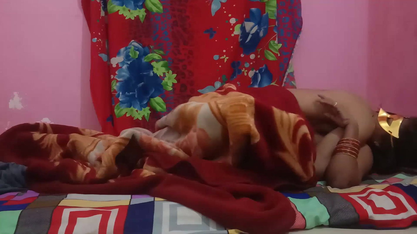 lucknow couple fucking for cash 1