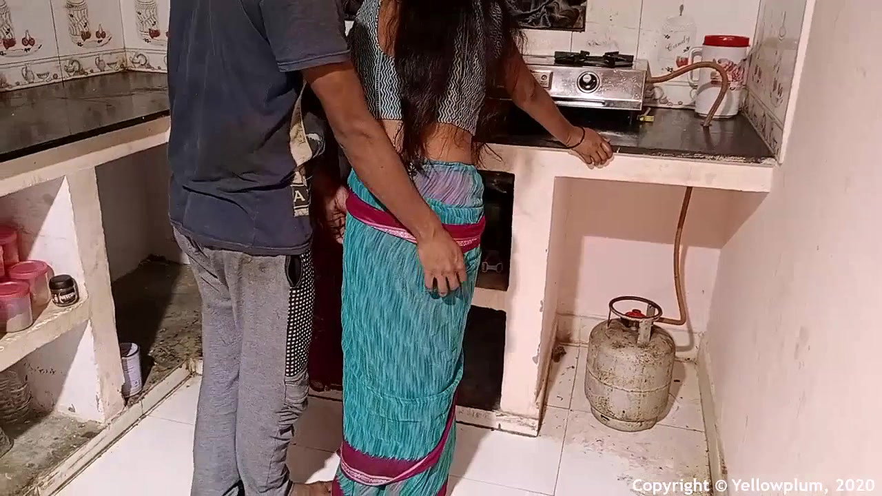 lucknow couple kitchen sex