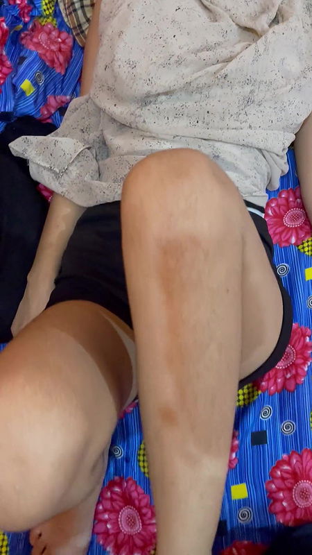 My Muslim Girlfriend Sana’s Pussy Wet and Took Out Her Juice by Inserting My Uncut Hindu Cock in Her Pussy