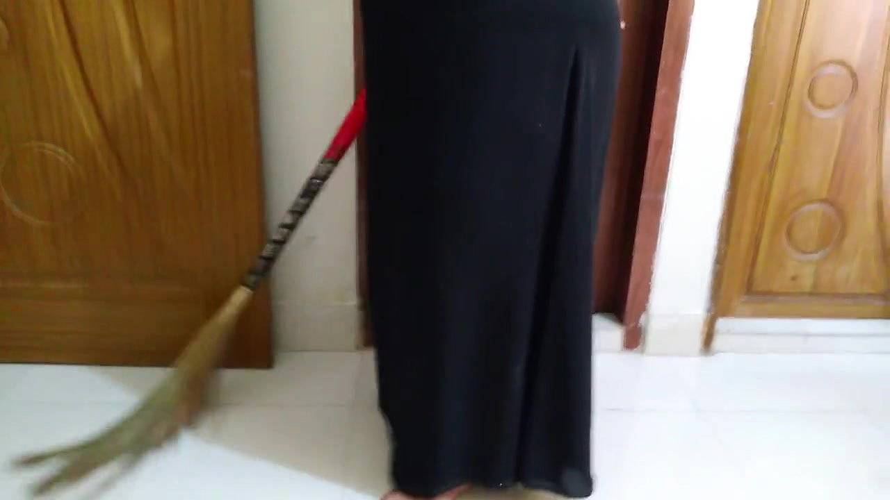 Muslim beautiful Hot maid has sex with owner while sweeping his bed room – huge Ass Fucking & Pussy Destroyed