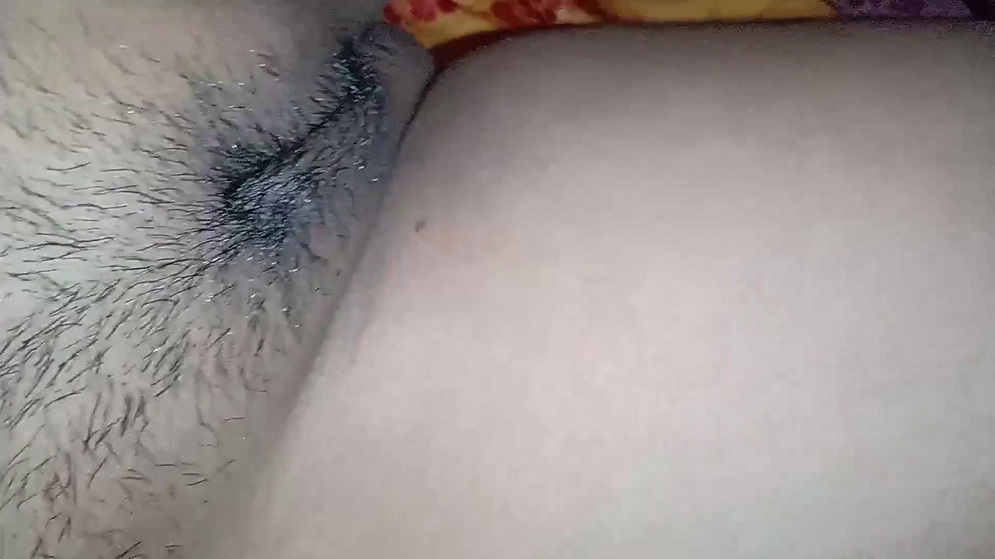 Merry Bhabhi ko ratme chudke mal nikal diya