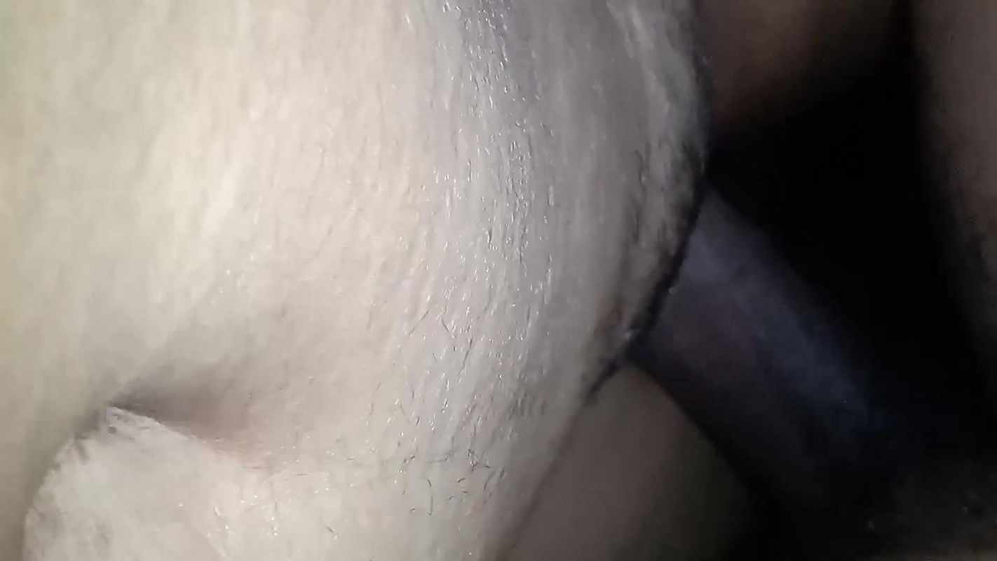 Merry Bhabhi ko ratme chudke mal nikal diya