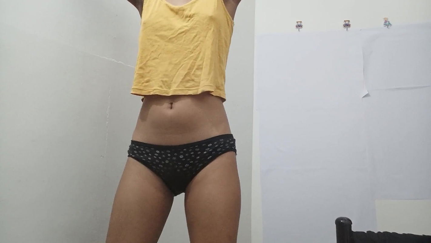 Meri Chut Gili Hogai Hai Sexy Dirty Hindi Talk Sex With College