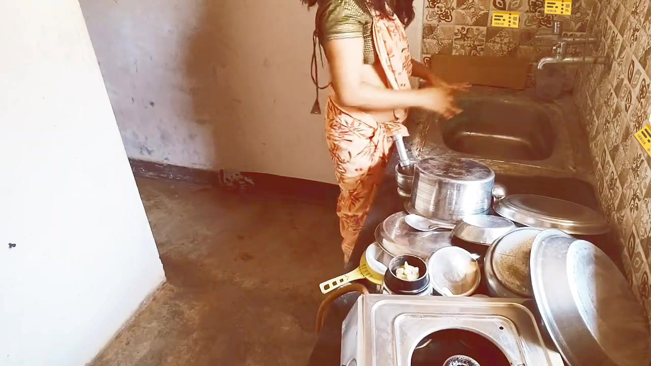 Maid fucked by her boss The boss increased the salary of the maid and fucked her hindi audio