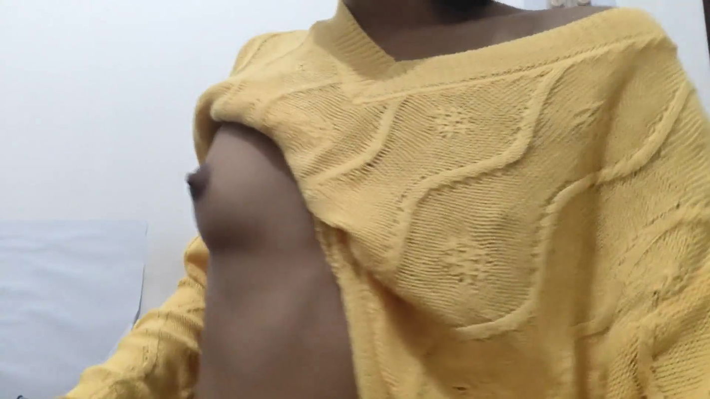 Kuwari bahen ki chut