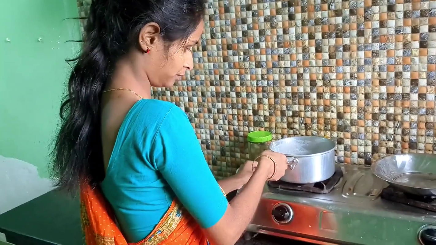 Kitchen Sex Assam Hot Girl
