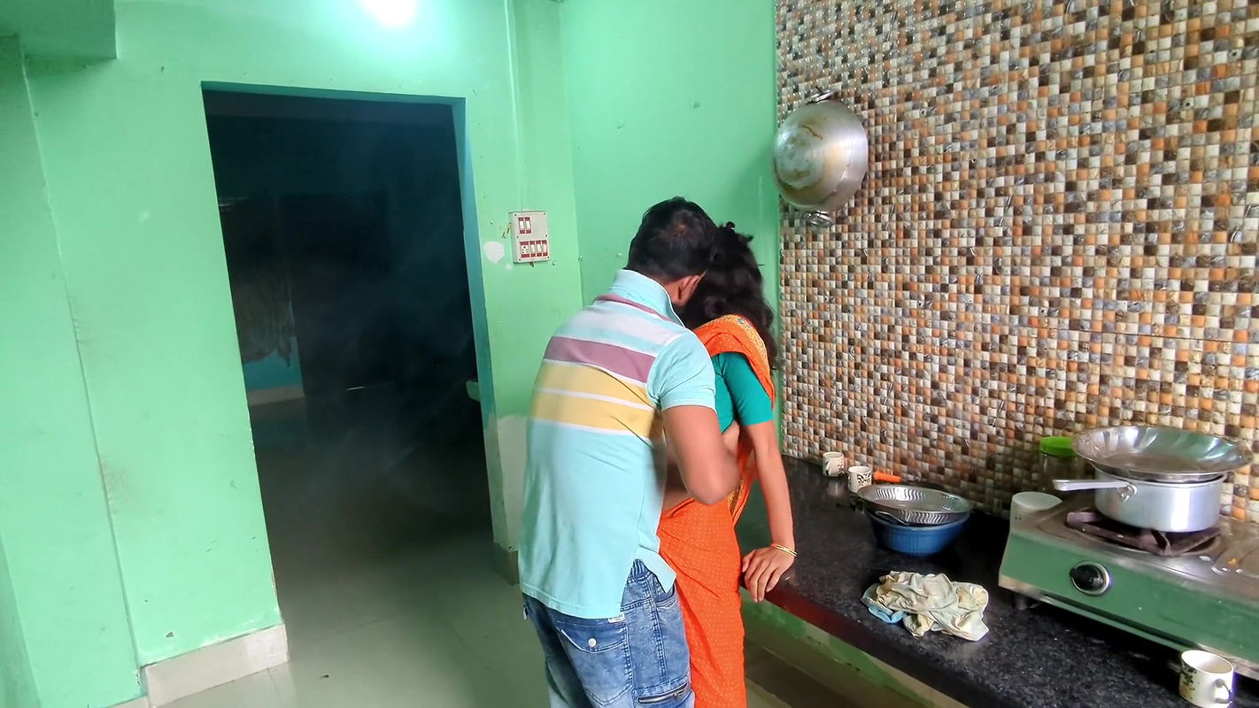 KITCHEN SEX ASSAM HOT GIRL
