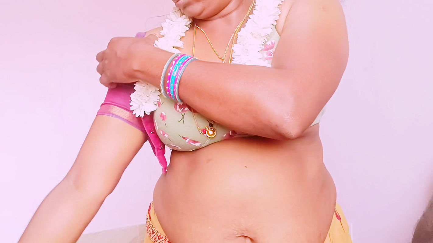 Indian stepdad fucking stepson’s wife crezy telugu dirty talksindian saree sex