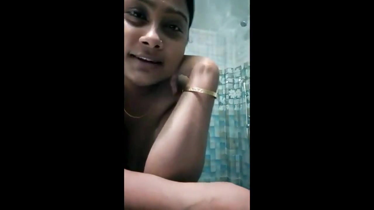 nasima bhabhi shower mms