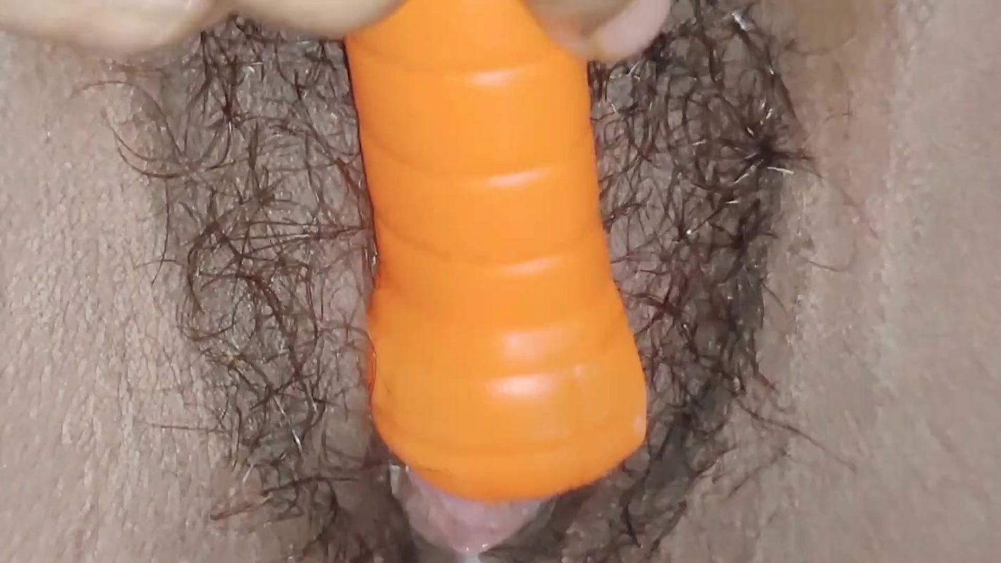 Indian Desi Village Aunty playing with her pussy Hindi