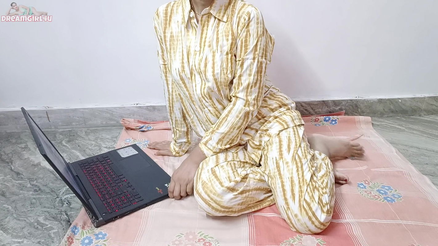 INDIAN COLLEGE GIRL HAS AN ORGASM WHILE WATCHING HER OWN DESI PORN MOVIE ON LAPTOP