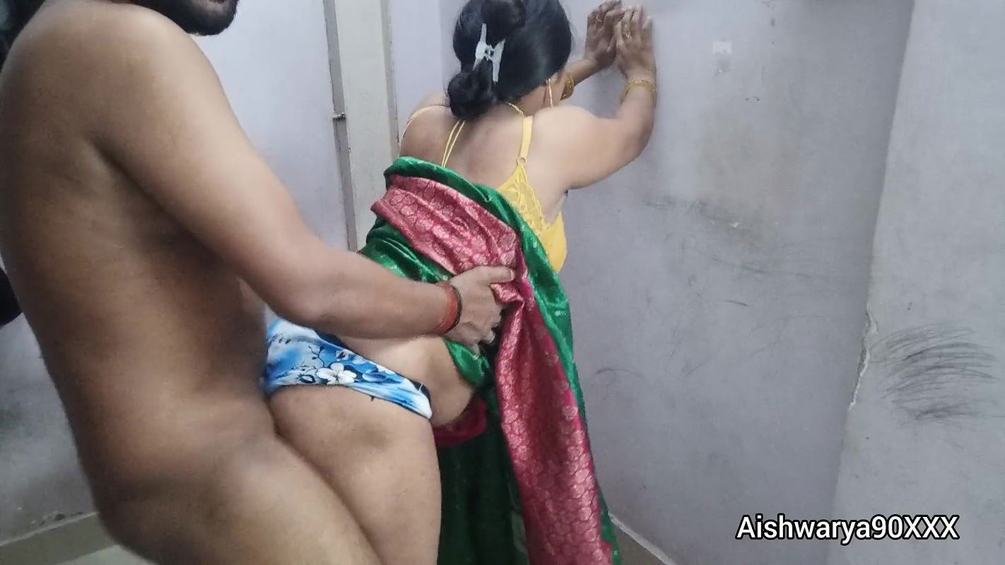 Indian Big Boobs Bhabhi Ki Sari Utha Ke Gand Me Mota Lund Pel Ke Full Maza Diya Indian Desi Bhabhi Sari Sex Xxx videos desi indian sex