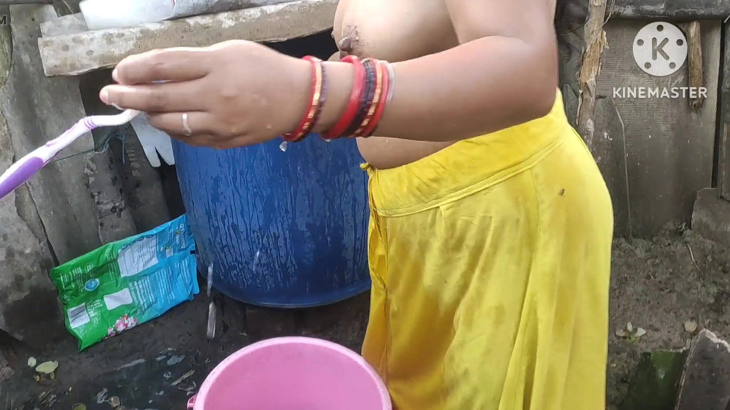 Indian bhabhi bathing outside hot