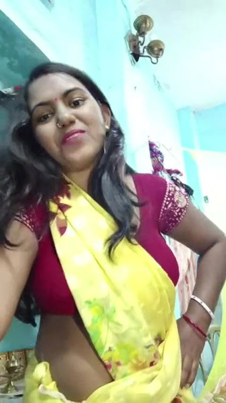 Indian bangla hot lonely aunty video with cute face