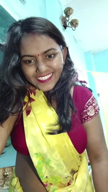 Indian bangla hot lonely aunty video with cute face