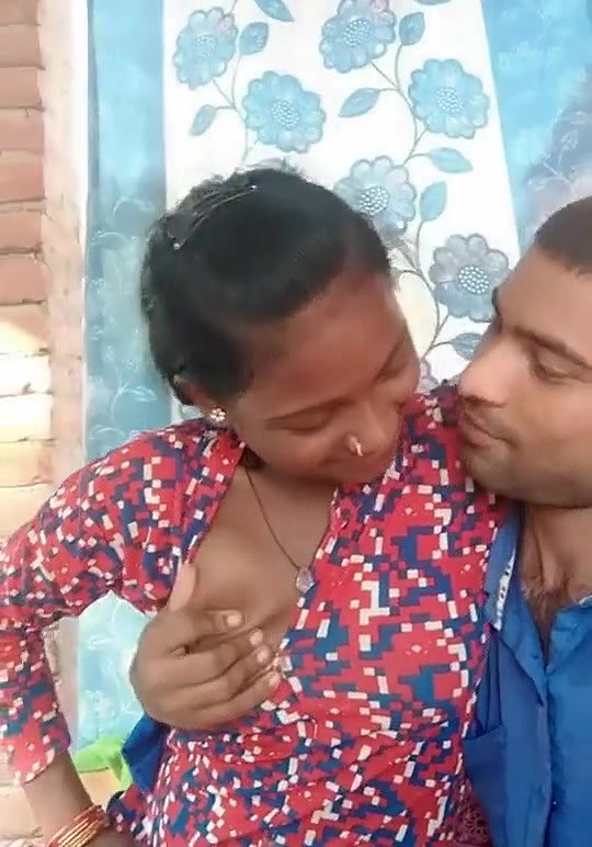 Village BlkBeauty Bhabhi boobplay
