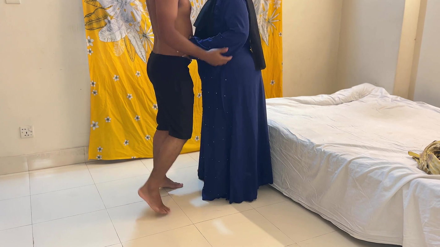 Hot Moti Gand Vali Muslim Aunty Ko Hat bandkar Chudai Jabardast – Huge Booty Chubby Aunty want Fuck for get pregnant