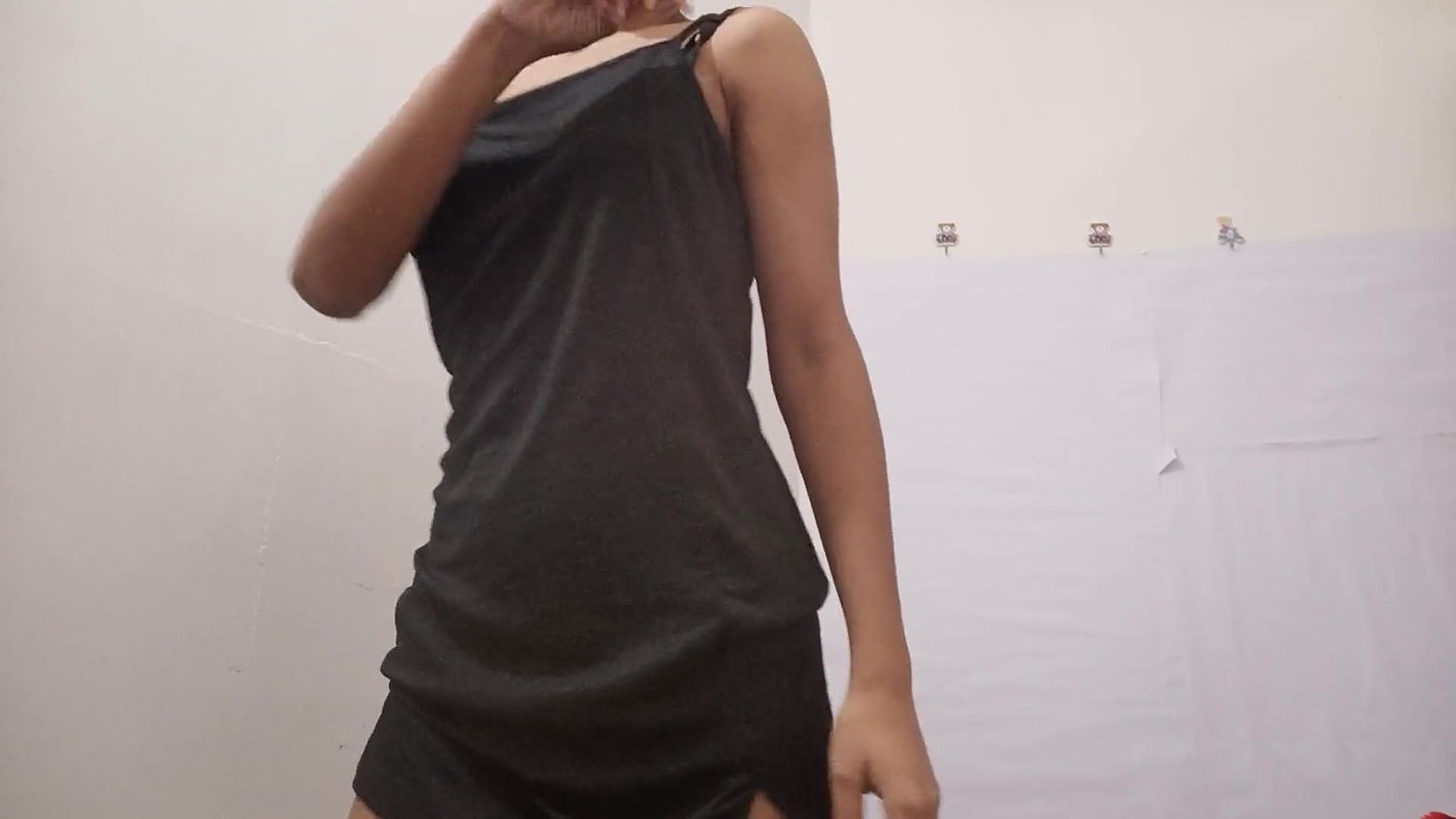 Hot Indian Girlfriend Lactating and Candle in her PUSSY