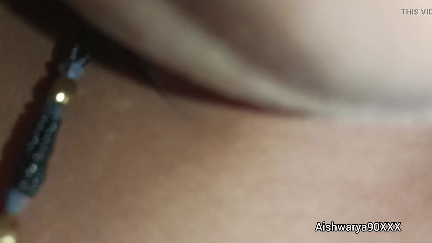 Hot Indian Desi Curvy Bhabhi Aishwarya enjoys a lot of kissing by sitting on a thick Desi Bhabhi Riding on a Big Dick