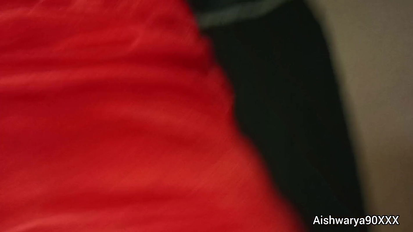 Hot Indian Desi Aishwarya Bhabhi ki Devar Ke saath Romantic Hardcore Chudai Indian Desi Bhabhi Giving blowjob And get Fucked