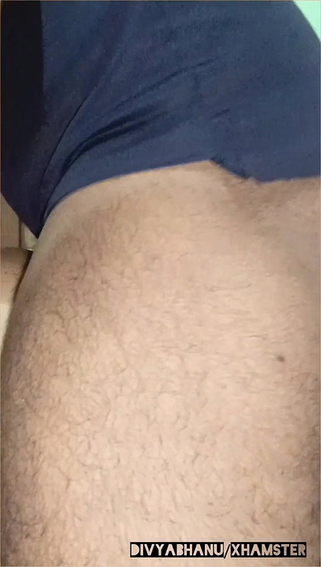 Hot Indian bhabhi Divya used by her husband