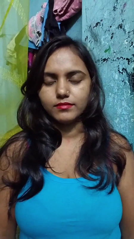 Hot Indian aunty with stranger boy full enjoyment