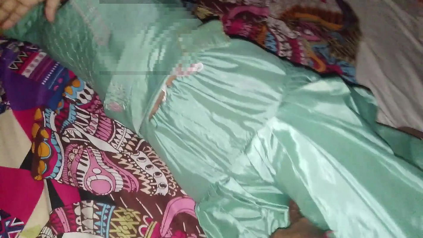 Hindi audio woke up at night and fucked