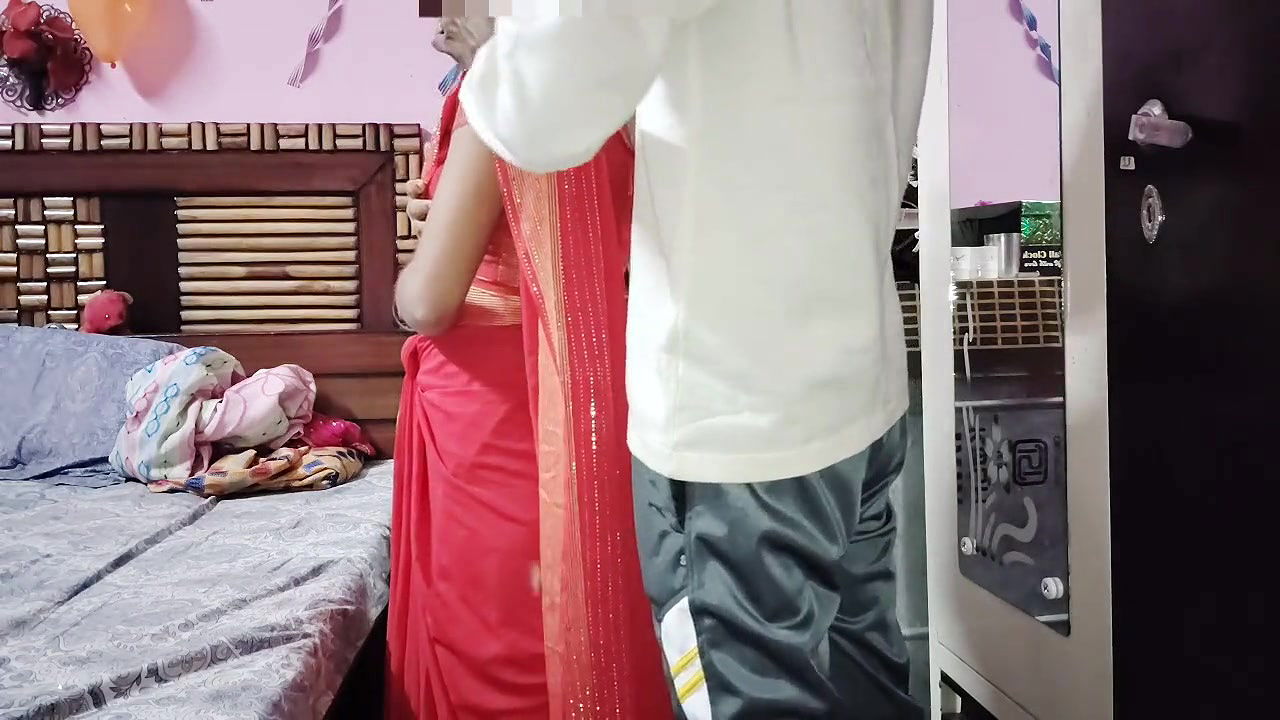 Hindi Audio – Said to suck today