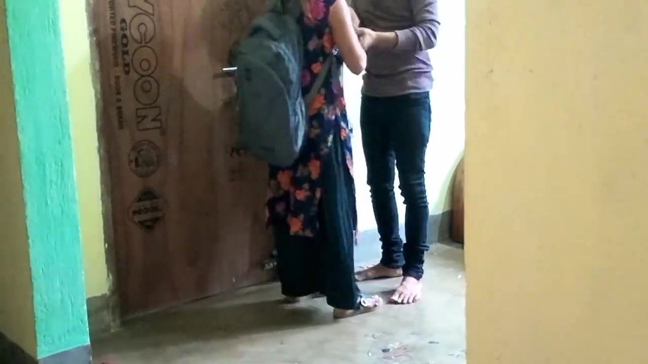 Girl in tuition real video with her friend
