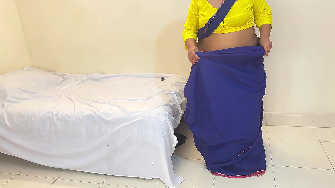 Ghar Meni ek chor aya aur Housewife ke hath bandhakar jabardast chod dala