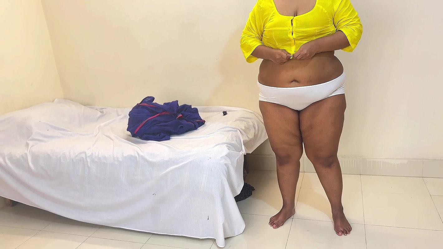 Ghar Meni ek chor aya aur Housewife ke hath bandhakar jabardast chod dala