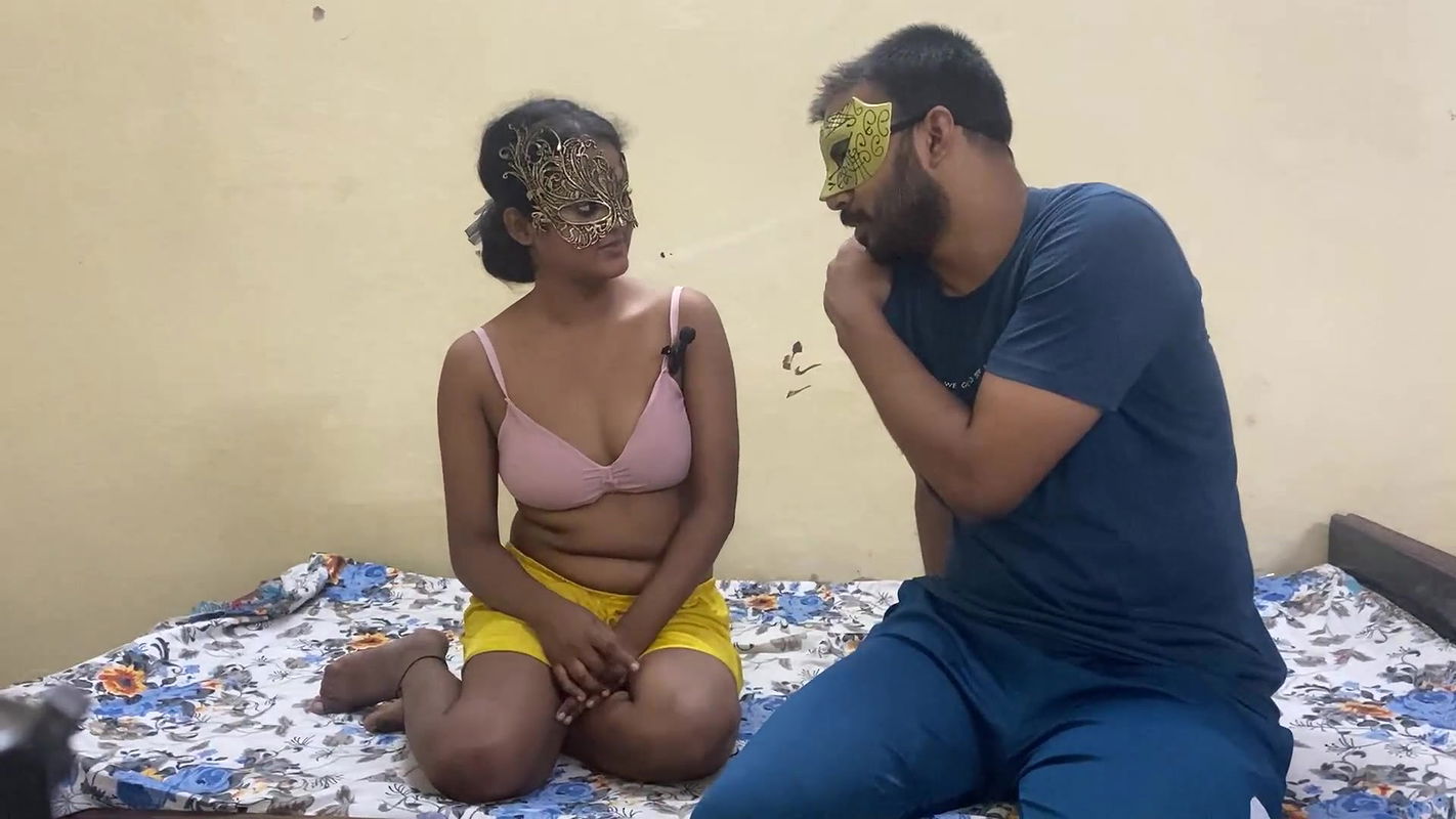 Full dirty talk with girlfriends Desi Hindi  The water came out of the girl’s contagion