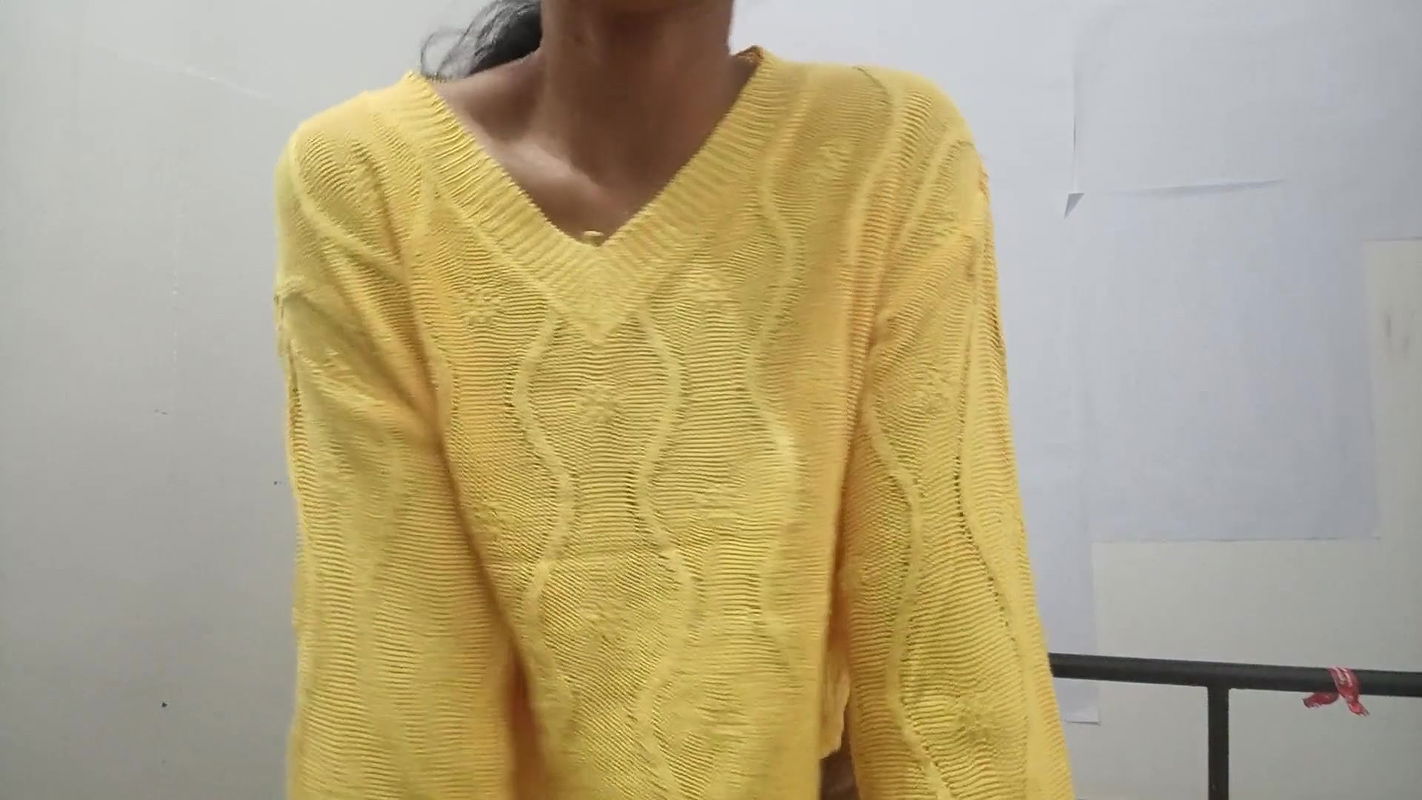 Finger fucking single girl