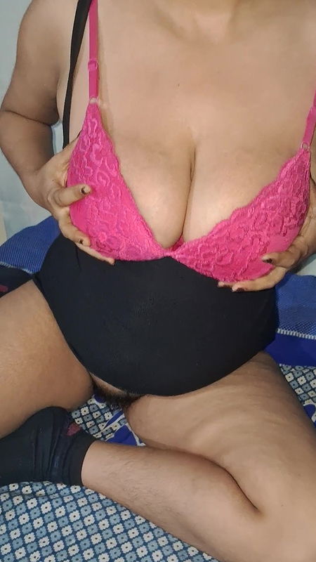 Feeling Horney Fuck Me