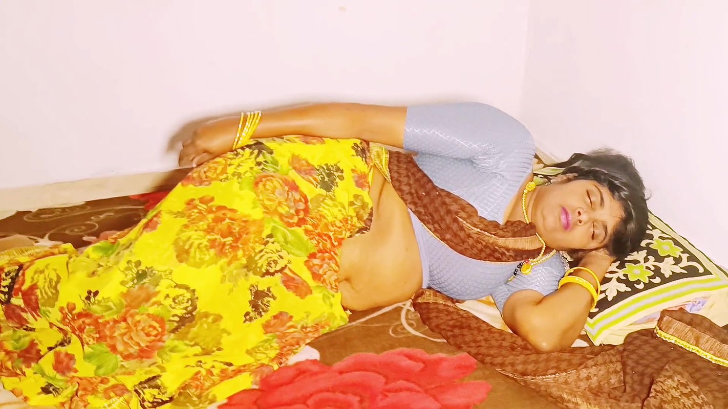Desi theef sex Beautiful saree housewife fucking theef Telugu dirty talks