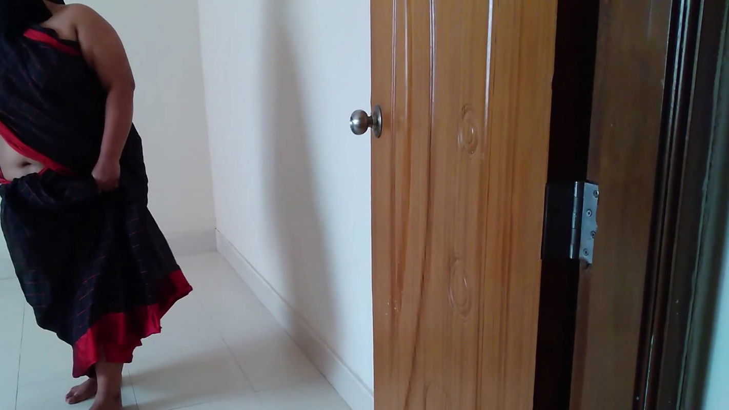 Desi Mosi Ko Jabardast Chudai jab usi Gar jadu lagatahua