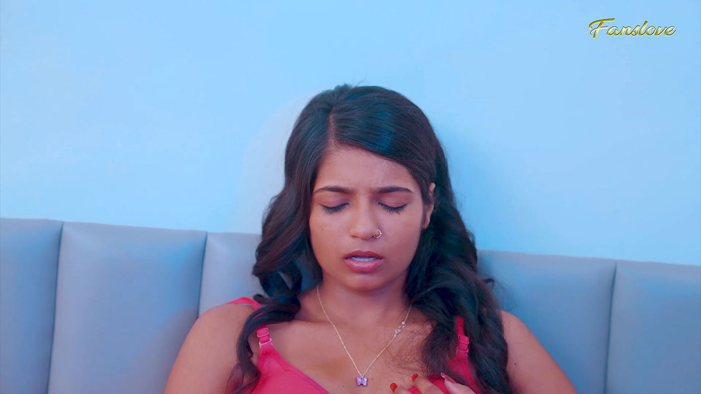 Desi bhabhi ne apne chut me khira ghusa ke pela khud ko (Hindi audio)