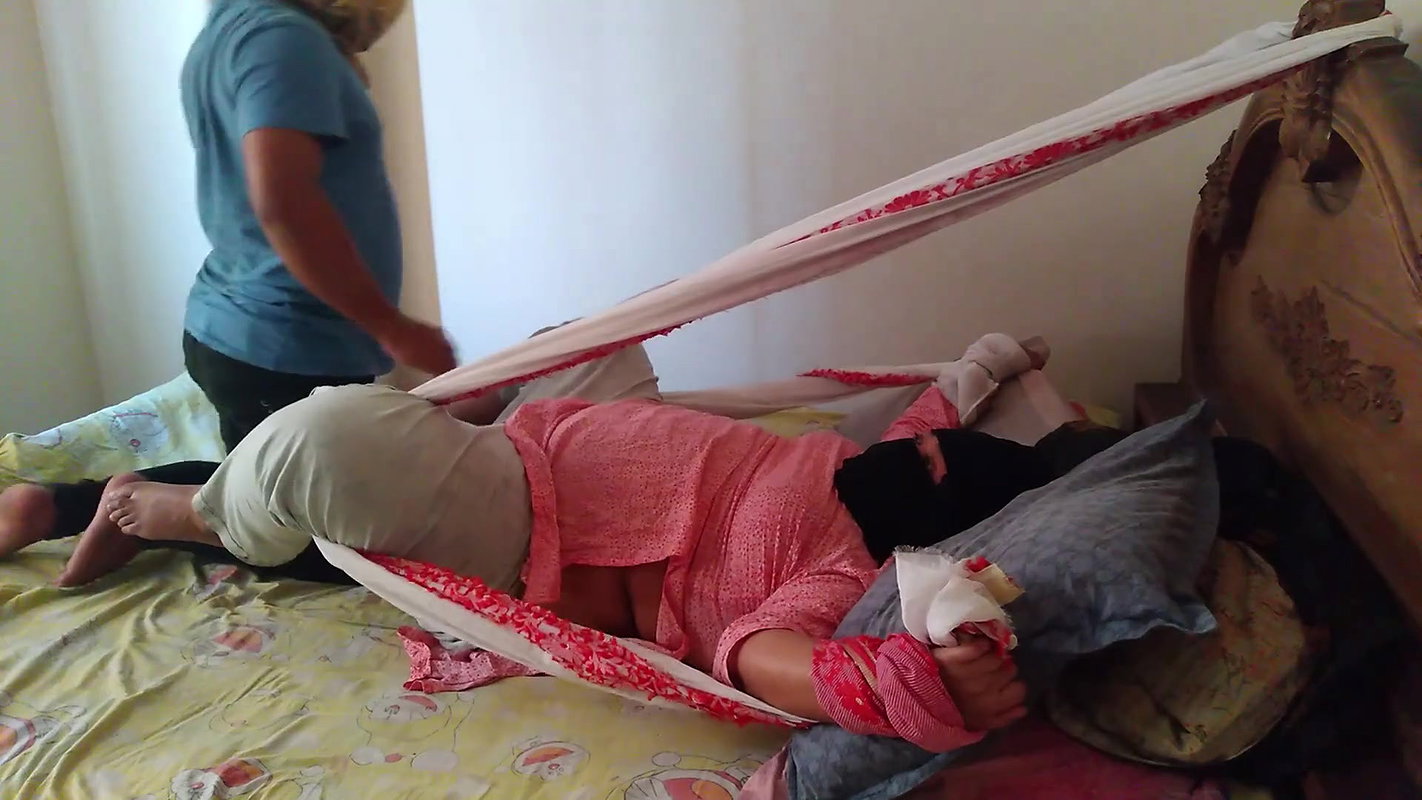 Desi 18 year old Teen married stepsister tied to her bed rough fucked by stranger while her husband was not home then she Rides