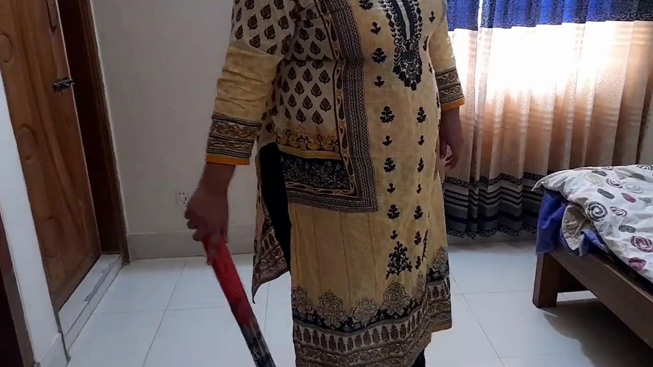 Depali Aunty Fucked by Stepson When She Was cleaning his room!
