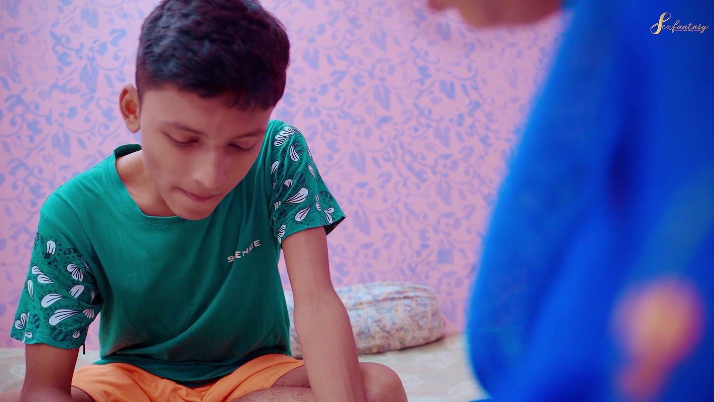 Big boobs sexy teacher seduced by her naughty student