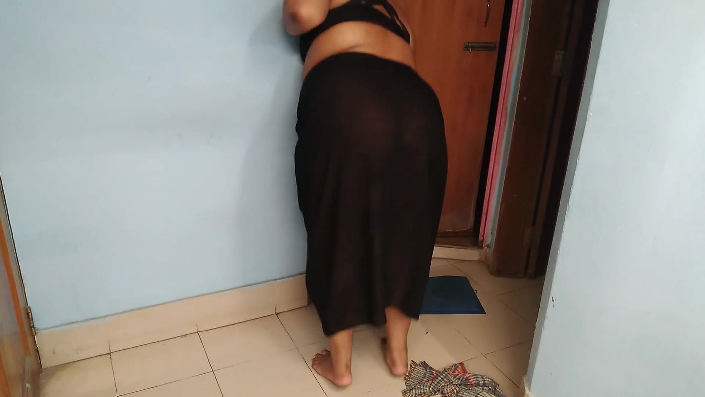 Bhai Apni kamuk sauteli bahan Ko badi gand chodta hai (Big Teen Huge Ass Dancing & Fucked By Stepbrother)