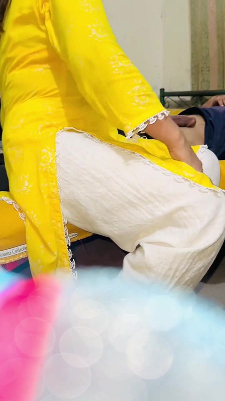 Bhabi tight ass fucking in red panties