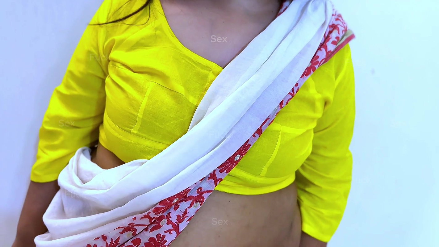 Ayesha Bhabhi ko Thapa Thap Choda Apni Devar jab unhone nae sari blauj pahana hua tha