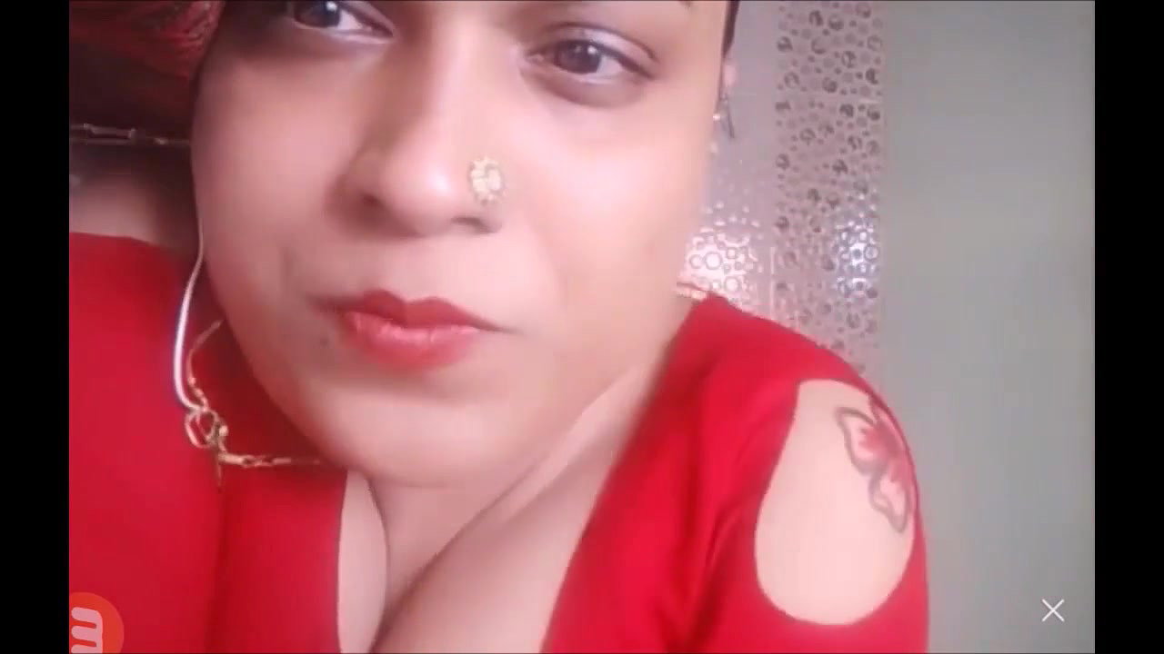 desi aunty video chat with lover