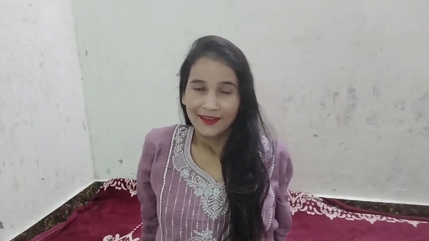 Cute step sister with hardcore action sex in Hindi