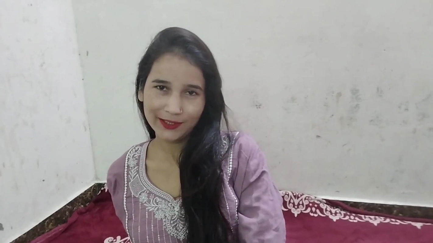 Cute step sister with hardcore action sex in Hindi