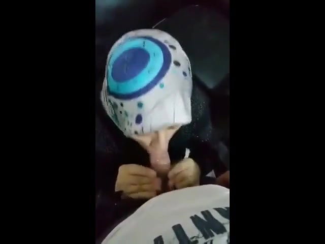 hijabi aunty sucking