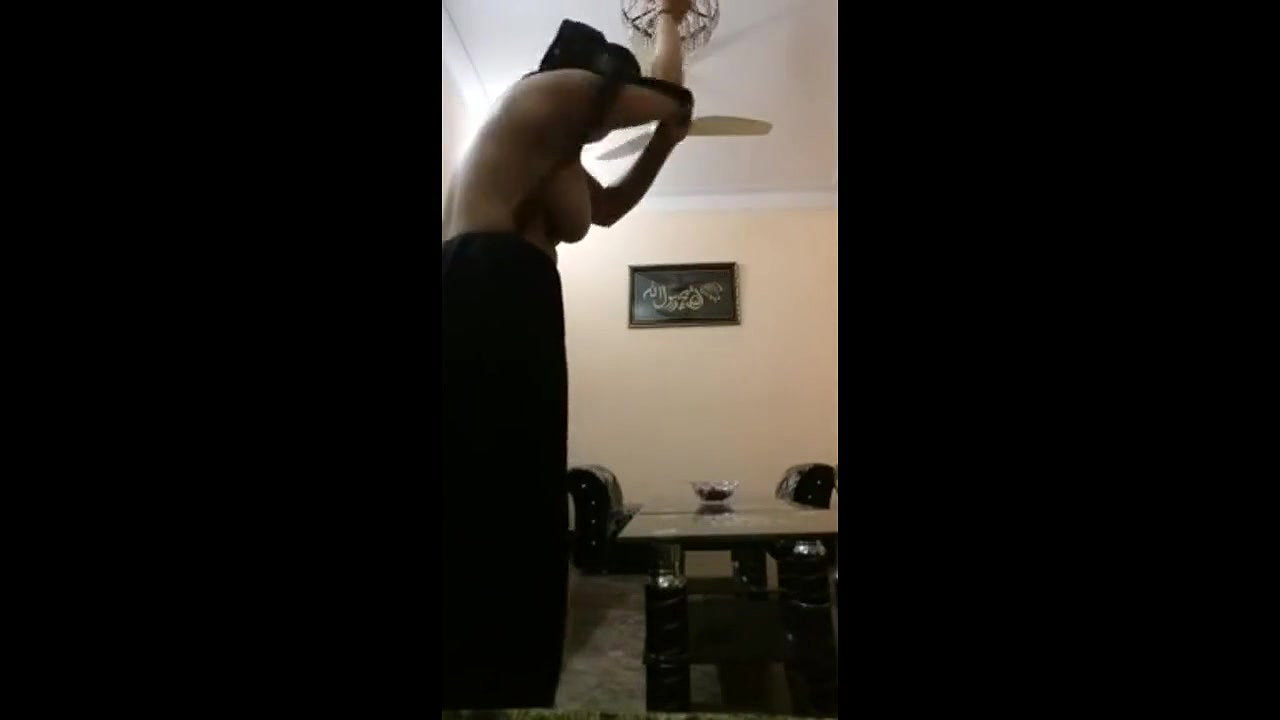 punjabi girl strip shaking ass